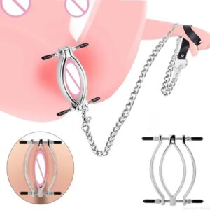Labia Spreader Strap with Clamp Clip Onto Clitoris Spread Pussy Open Vagina Stimulator BDSM Bondage Nipple Sucker Sex Toys Slave