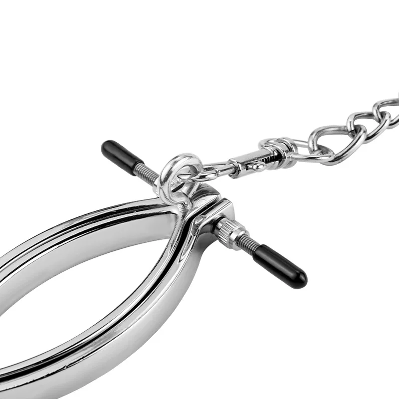 Labia Spreader Strap with Clamp Clip Onto Clitoris Spread Pussy Open Vagina Stimulator BDSM Bondage Nipple Sucker Sex Toys Slave Labia Spreader Strap with Clamp Clip Onto Clitoris Spread Pussy Open Vagina Stimulator BDSM Bondage Nipple Sucker Sex Toys Slave