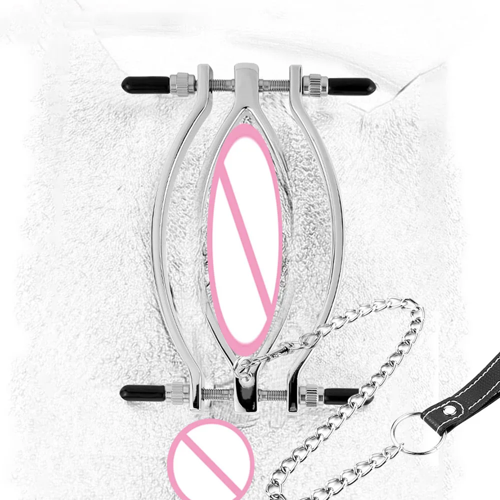 Labia Spreader Strap with Clamp Clip Onto Clitoris Spread Pussy Open Vagina Stimulator BDSM Bondage Nipple Sucker Sex Toys Slave Labia Spreader Strap with Clamp Clip Onto Clitoris Spread Pussy Open Vagina Stimulator BDSM Bondage Nipple Sucker Sex Toys Slave